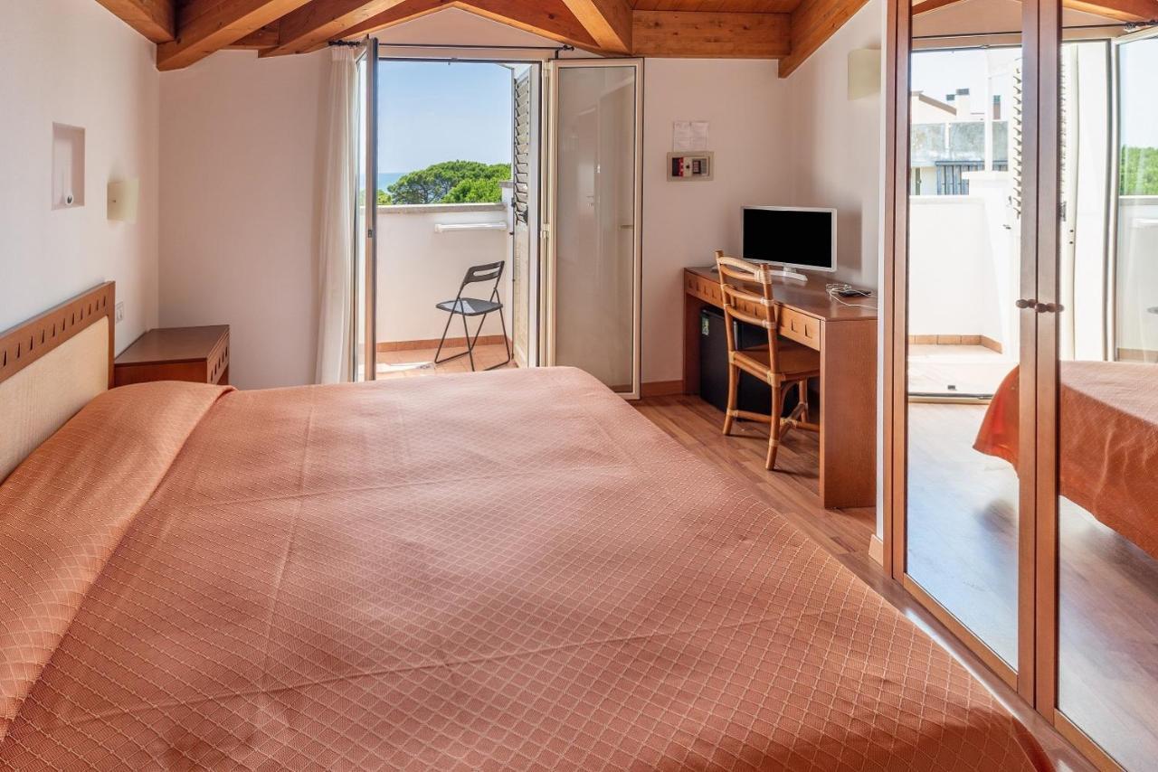 Hotel Escorial Cervia Eksteriør billede